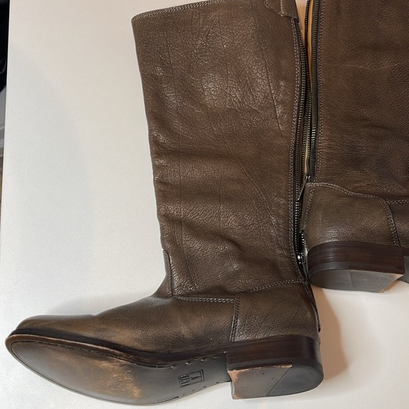 FRYE Melissa Button Back Zip Size 6 1/2 B Knee High Brown Leather Rider Boots - Picture 3 of 8